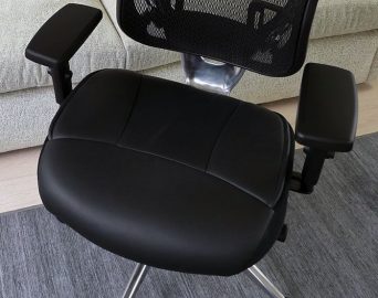 www.amazon.com/Seat-Cushion-Office-Chair-Desk/dp/B01EBDV9BU/